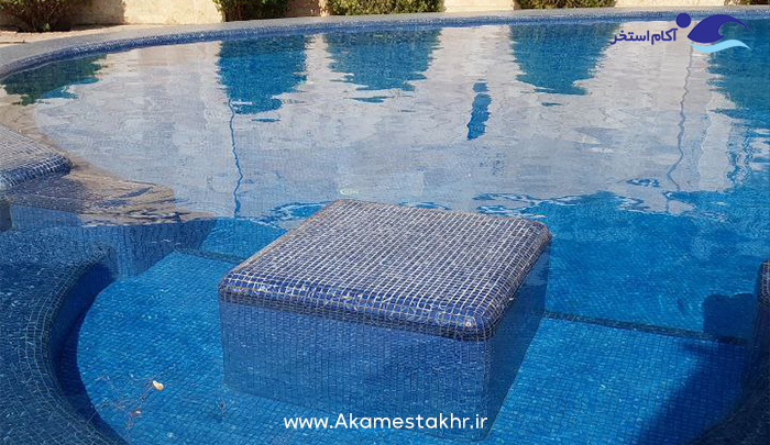 ساخت استخر و جکوزی روباز توسط آکام استخر پروژه خوشنام کرج